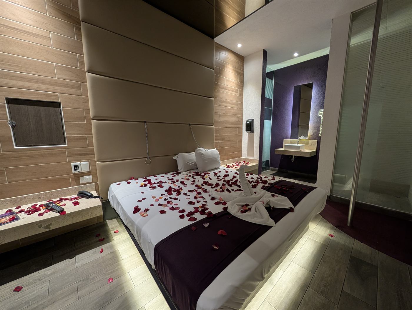 Cama de habitación 50 Sombras