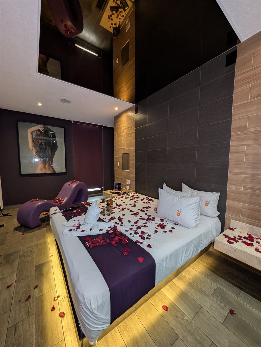 Cama y ambientación de 50 Sombras 2